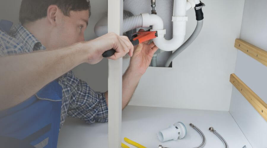 Expert burst pipe repair services in Tazewell, TN